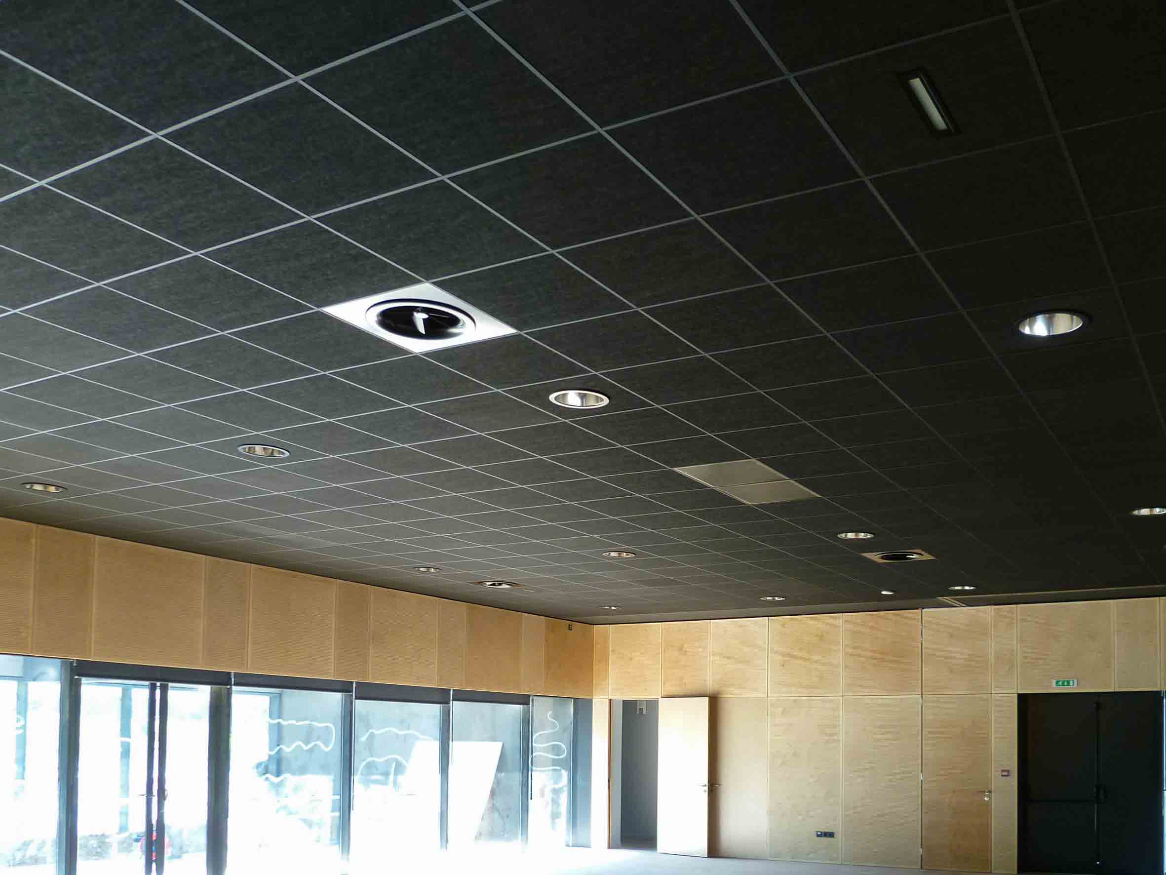  Plafond  suspendu dalles  en fibre min rale Langlois Sobreti