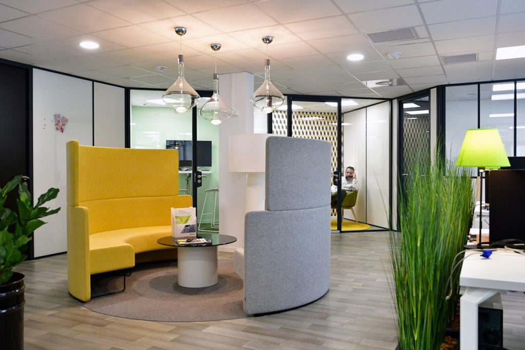 Ilot Central Cloison Sma Netagis Amenagement Interieur Langlois Sobreti Nantes