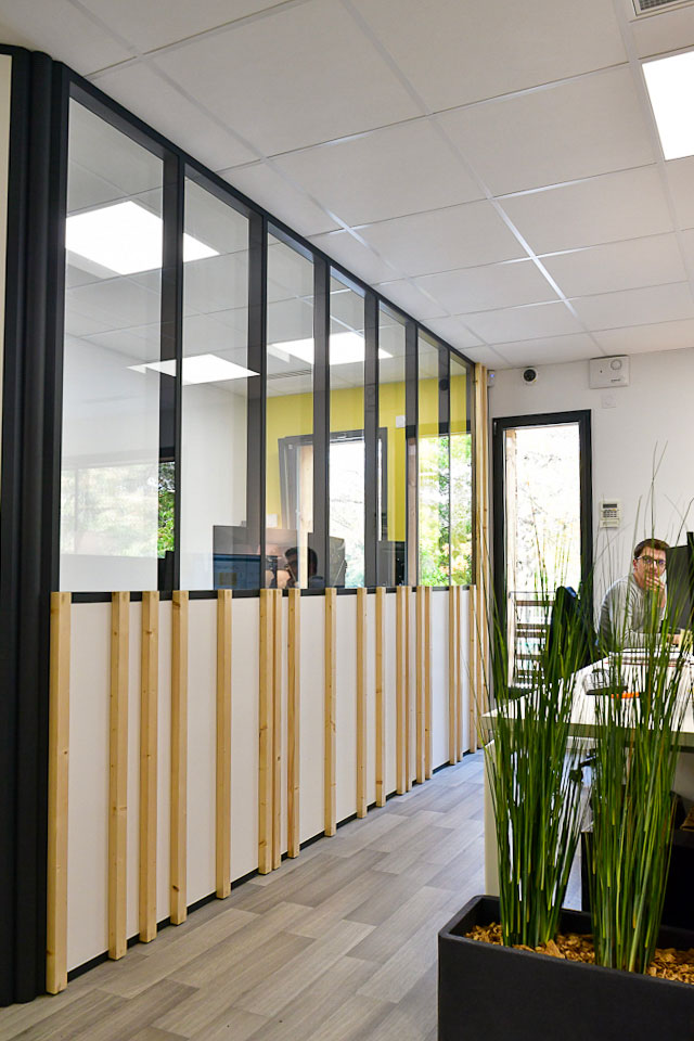 Cloison Semi Vitree Tasseau Bois Sma Netagis Amenagement Interieur Langlois Sobreti Nantes